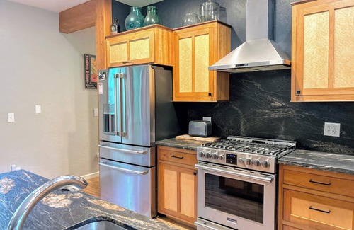 Trinidad Casa | Redwoods and Waves Retreat, Hot Tub & Sauna, Pet Friendly