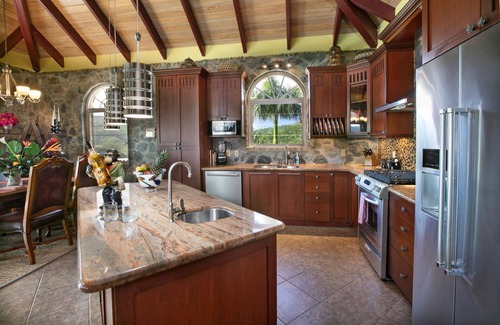 Seagrape Hill Casa | Reef Madness Villa | Escondite privado de la isla