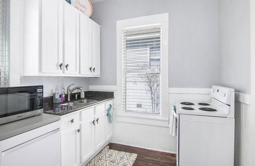 Galveston Casa | Reel close to the Beach - 2 blocks Pier/Beach