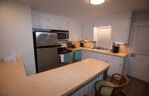 Atlantic Beach Condominio | Reel Paradise is a waterfront Condo with a deep water boat slip