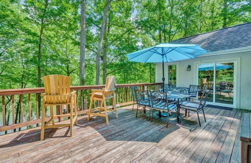 High Point Casa | 20% OFF ALL OPEN DATES IN 2024!! KAYAKS, PET FRIENDLY