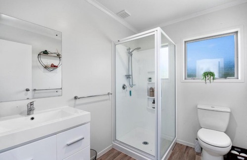 Motuoapa Casa | Reelax Inn - Motuoapa Holiday Home