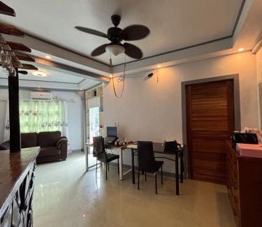 Baler Casa | Reese Place Baler