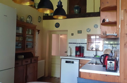 Klocksdorf Casa | Reetdachkate - Holiday home on Lake Röggelin