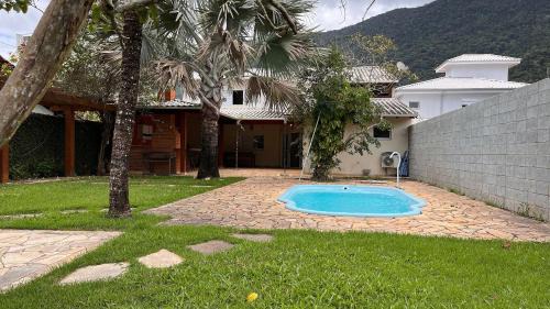 Centro Casa | Refúgio a poucos passos da Praia de Guaecá