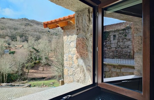 Melgaco Cabaña | Refúgio da Rossaura | Assureira |Castro Laboreiro | Parque Nacional Peneda Gerês