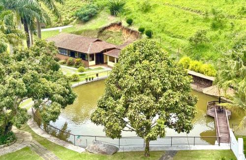Sao Jose do Ribeirao Casa | Refúgio dos Sonhos: Um Paraíso em Meio à Natureza
