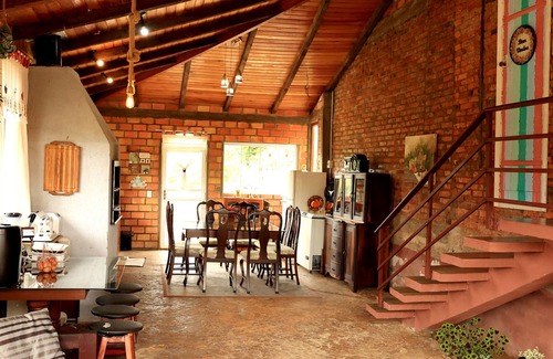 Ponte Alta Chalet De Esquí | Refúgio dos Sonhos e Encantos: Chalé em Monjolinho