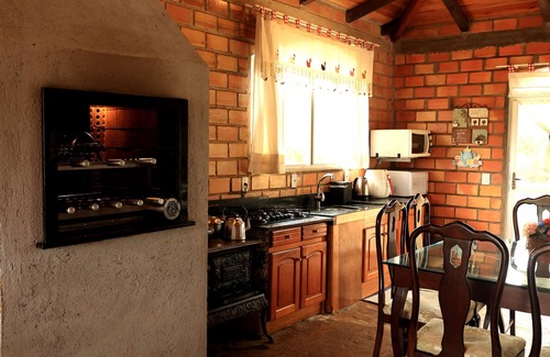 Ponte Alta Chalet De Esquí | Refúgio dos Sonhos e Encantos: Chalé em Monjolinho