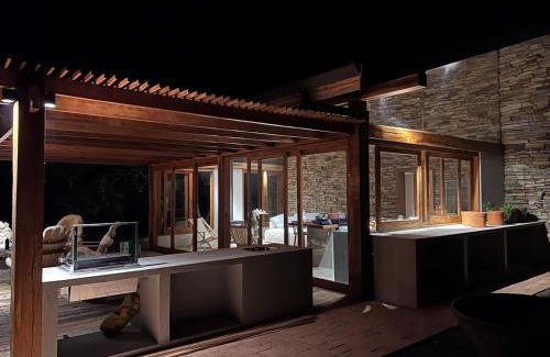 Delfinopolis Casa | Refúgio Morro Alto