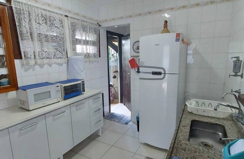 Caraguatatuba Casa | Alquiler de habitaciones / Piso Compartido