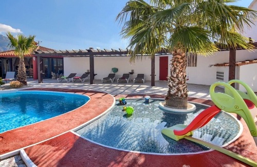 Callosa d' En Sarria Villa | ref 111) Gran Finca de lujo cerca de Altea la Vella