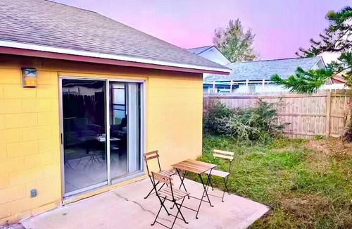 Historic Downtown Kissimmee Villa | Ref 112PF. Family villa near Disney. Pet friendly