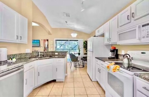 Kissimmee Casa | Ref 123. Stunning villa own pool and games room. Near Disney