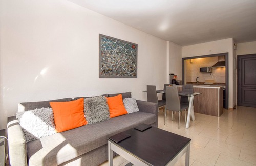 Torreblanca Apartamento | Ref: 248 Apartamento frente a la playa con vistas al mar y piscina