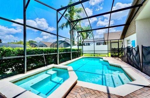 Historic Downtown Kissimmee Villa | Ref 29. Stunning villa own pool and games room. Near Disney