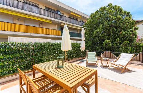 Le Cannet Chalet De Esquí | BAU4 / Charming pied-à-terre