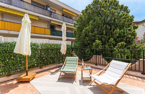 Le Cannet Chalet De Esquí | BAU4 / Charming pied-à-terre