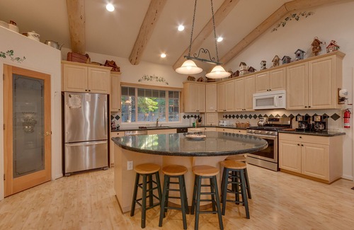 Chamberlands Casa | Ref-Nest: 6 dormitorios, 3 BA Casa en Homewood, capacidad para 16