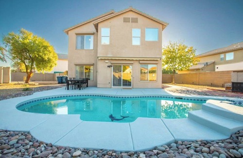 North Las Vegas Casa | Refined 5BR Vegas Home w/ Pool, Spa, & Pool Table