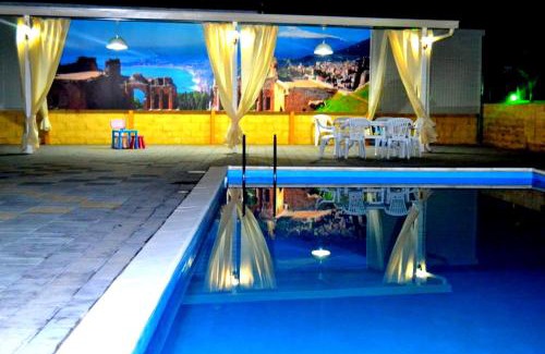 Pergusa Casa | Refined Villa in Enna with Private Pool