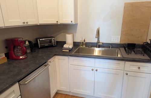 Downtown Apartamento | REFRESH: 3BR Apt | New Kitchen! | Downtown