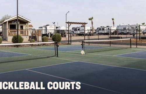 Buckeye Casa | Refreshing Buckeye Resort!