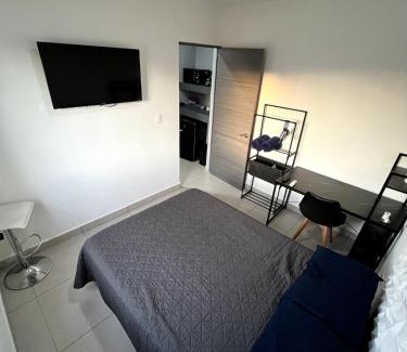 Mazatlan Apartamento | Refugio Perfecto con Alberca y seguridad Cerca Galerías!