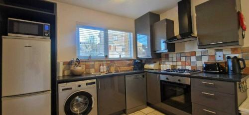 Castleknock Casa | Refurbed Modern & Stylish 3BD - Garden Pets OK