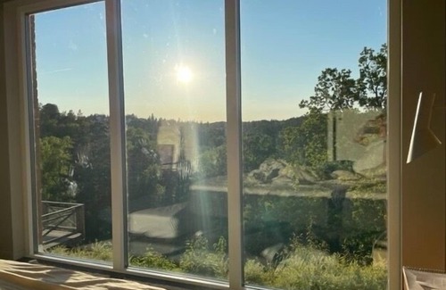 Saltsjobaden Casa | Refurbished 60s villa w astonishing tree top view, evening sun, close to the sea