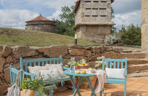 Catoira Cabaña | CASA RURAL REFORMADA CON HERMOSAS HABITACIONES