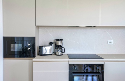 Colà Di Lazise Apartamento | Regarda - Lagobaldo apartamento de dos habitaciones con piscina y jardín