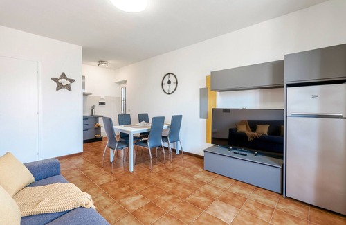 Lazise Apartamento | Regarda - The Sun renewed apartment with swimming pool
