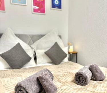 Ricklingen Apartamento | REGENCY Apartments - Traumhafte zentrale 40m2 Wohnung mit Kinoleinwand, WiFi und Netflix
