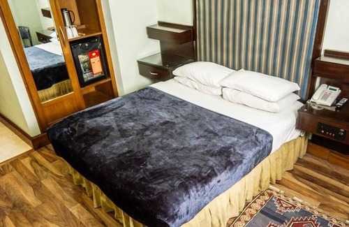 Gulberg Hotel | Regency Inn Hotels