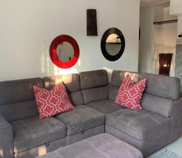 Parklands Apartamento | Regent Casa's - Cape Towns Blouberg Area - Where 20 people can stay