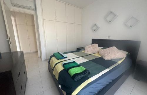 Moutallos Apartamento | Regina Gardens 2