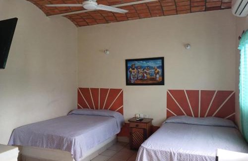 Rincon de Guayabitos Hotel | Regina