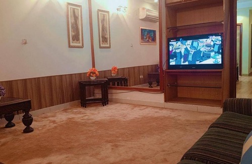 Lahore Apartamento | Rehman Gardens - 3BR Apartment