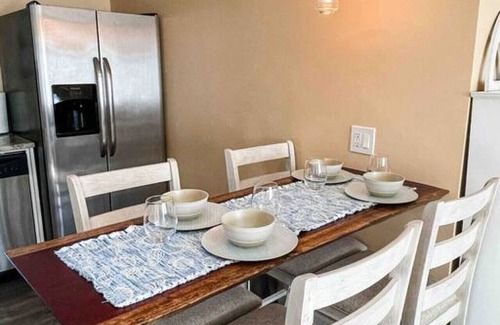 Rehoboth Beach Casa | Rehoboth Getaway / 2bd with Hot Tub /3.7mi beach/outlets