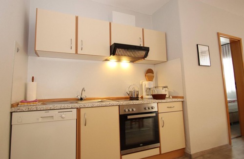 Strackholt Apartamento | Reihenhaus en Strackholt con piscina beheiztem