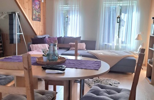 Sjotofta Casa | Reindeer farm with cozy vacation home