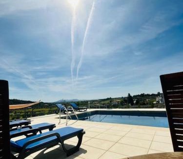 Arcas Casa | Reis House