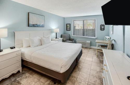 Litchfield by the Sea Apartamento | Rejuvenate in a Resort View King Room 1st Floor