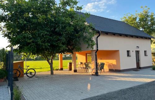 Milovice Casa | Rekreační dům U jezer, Milovice 6