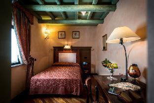 Castelbuono Casa | Relais Abbazia Santa Anastasia Resort & Winery