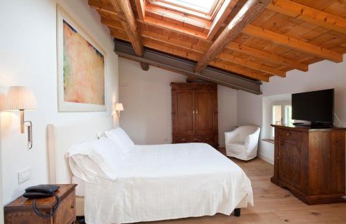 Sona Casa | Relais Corte Guastalla Apartments