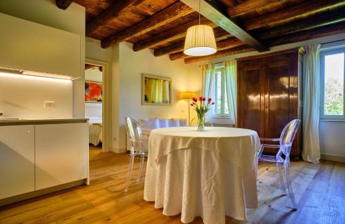 Sona Casa | Relais Corte Guastalla Apartments