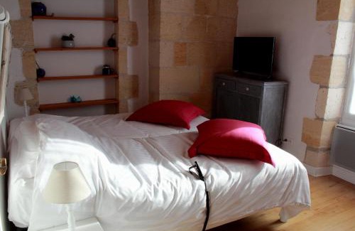 Saint-Michel-de-Montaigne Cama Y Desayuno | Relais de la Renaissance
