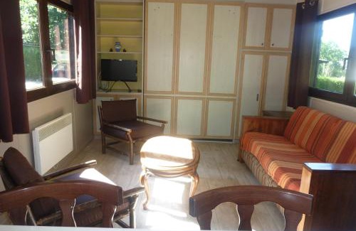 Pertheville-Ners Chalet De Esquí | Relais Du Saussay